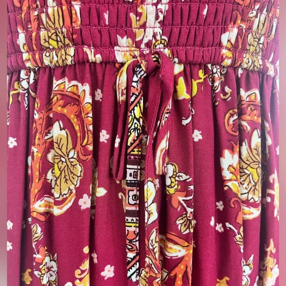 NWT BAND OF GYPSIES BURGUNDY FLORAL DRESS SIZE S